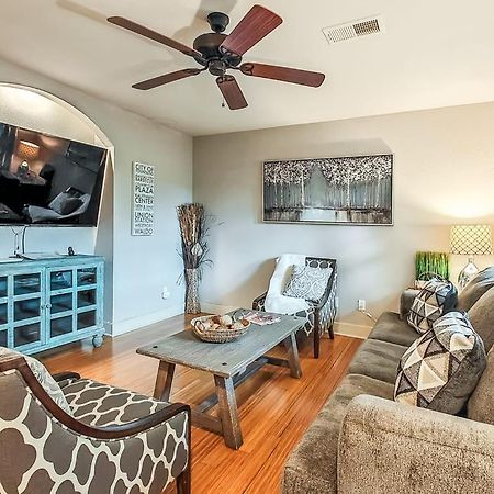 קנזס סיטי Quiet Plaza Two Bedroom 2 Bathroom מראה חיצוני תמונה